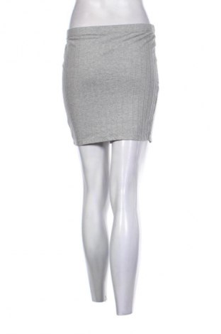 Пола SHEIN, Размер S, Цвят Сив, Цена 2,04 €