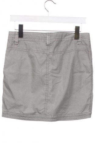 Пола Sam, Размер XS, Цвят Сив, Цена 2,04 €