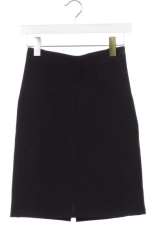 Пола Sinsay, Размер XS, Цвят Черен, Цена 2,04 €