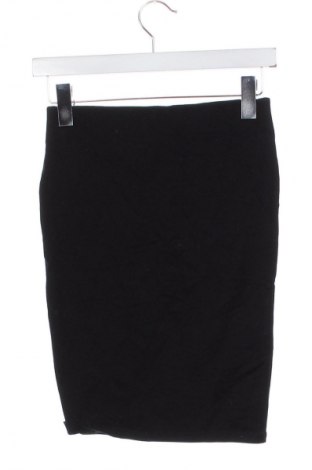 Пола Terranova, Размер XS, Цвят Черен, Цена 2,04 €