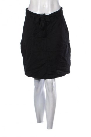 Пола Tom Tailor, Размер M, Цвят Черен, Цена 2,55 €