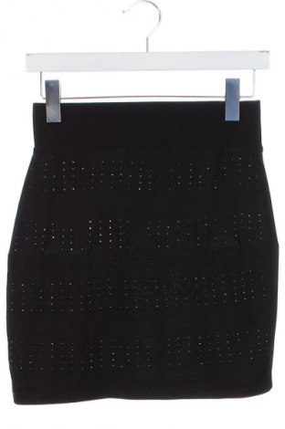 Пола Unbranded, Размер XS, Цвят Черен, Цена 2,04 €