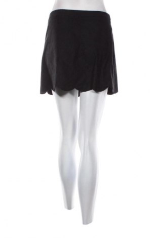 Пола Unbranded, Размер S, Цвят Черен, Цена 2,04 €