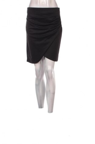 Пола Unbranded, Размер M, Цвят Черен, Цена 2,04 €