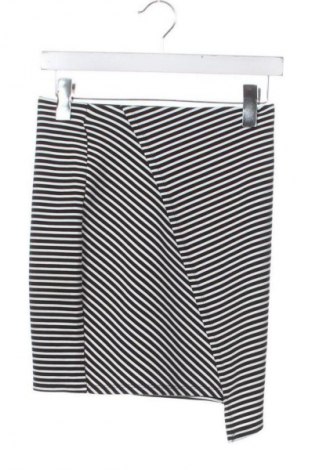 Пола Unbranded, Размер XS, Цвят Многоцветен, Цена 2,04 €