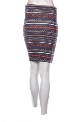 Пола Unbranded, Размер S, Цвят Многоцветен, Цена 2,04 €