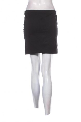 Пола Unbranded, Размер M, Цвят Черен, Цена 2,04 €