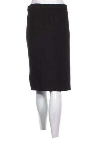 Пола Unbranded, Размер M, Цвят Черен, Цена 2,04 €