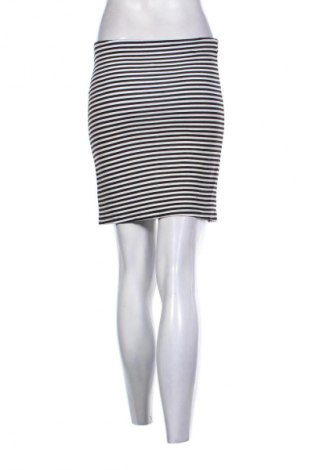 Пола Unbranded, Размер S, Цвят Многоцветен, Цена 2,04 €