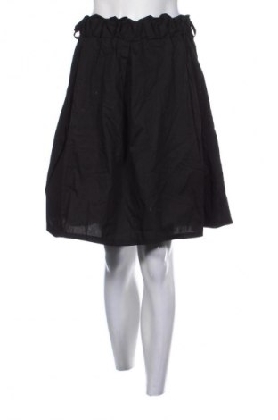 Пола Unbranded, Размер M, Цвят Черен, Цена 2,55 €