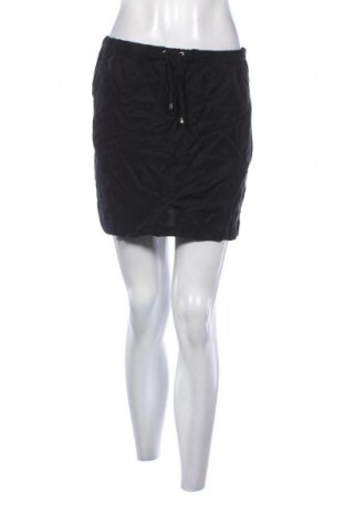 Пола Wera Stockholm, Размер S, Цвят Черен, Цена 2,04 €