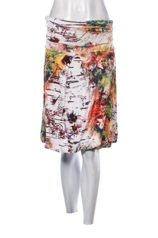 Пола Zuiki, Размер S, Цвят Многоцветен, Цена 2,04 €