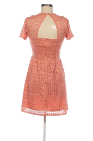 Šaty  Amisu, Velikost M, Barva Oranžová, Cena  89,00 Kč