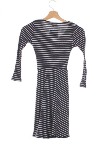 Šaty  Bershka, Velikost XS, Barva Vícebarevné, Cena  49,00 Kč