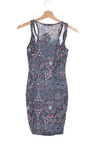 Šaty  Bershka, Velikost XS, Barva Vícebarevné, Cena  59,00 Kč