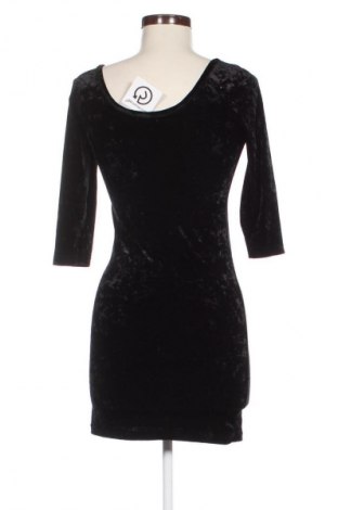 Sukienka Bik Bok, Rozmiar S, Kolor Czarny, Cena 23,99 zł