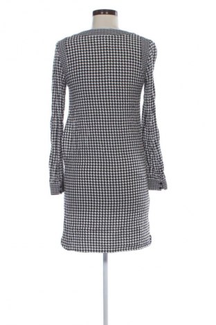 Šaty  Caroll, Velikost S, Barva Vícebarevné, Cena  59,00 Kč