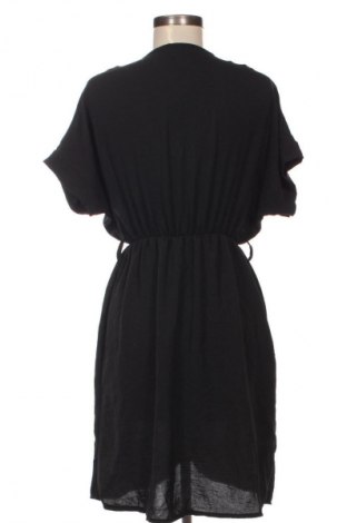 Kleid Floria, Größe M, Farbe Schwarz, Preis 53,99 €