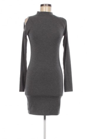 Sukienka Gina Tricot, Rozmiar S, Kolor Szary, Cena 23,99 zł