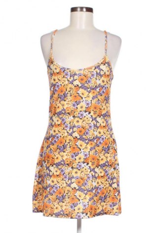 Рокля H&M Divided, Размер M, Цвят Многоцветен, Цена 2,55 €