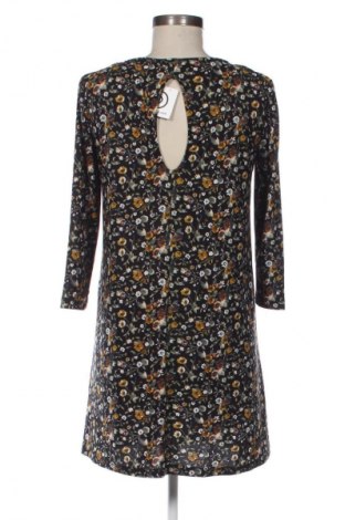 Šaty  Mango, Velikost S, Barva Vícebarevné, Cena  49,00 Kč