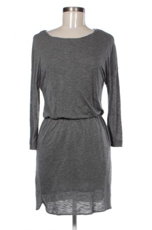 Šaty  Mango, Velikost M, Barva Šedá, Cena  69,00 Kč