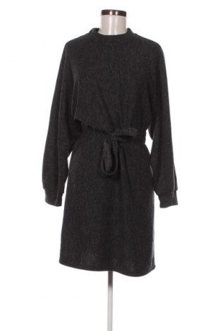 Rochie Primark, Mărime M, Culoare Gri, Preț 19,99 Lei
