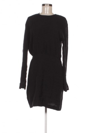 Φόρεμα Reserved, Μέγεθος M, Χρώμα Μαύρο, Τιμή 3,99 €