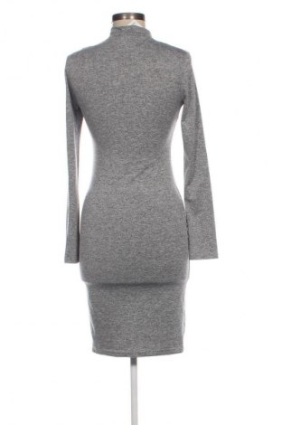 Šaty  SHEIN, Velikost S, Barva Šedá, Cena  29,00 Kč