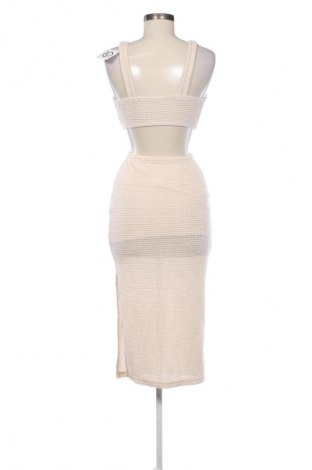 Рокля SHEIN, Размер S, Цвят Бежов, Цена 7,66 €