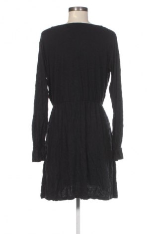 Рокля True Spirit, Размер M, Цвят Черен, Цена 2,04 €