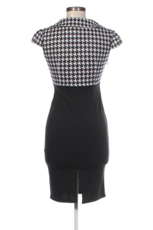 Šaty  Unbranded, Velikost S, Barva Vícebarevné, Cena  69,00 Kč