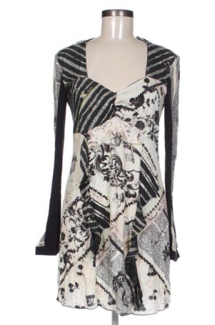 Ruha Unbranded, Méret M, Szín Sokszínű, Ár 1 259 Ft