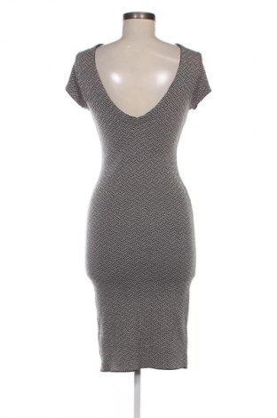 Φόρεμα Zara Knitwear, Μέγεθος S, Χρώμα Πολύχρωμο, Τιμή 3,99 €
