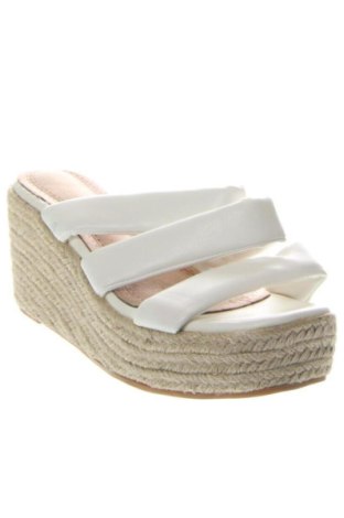 Pantolette Unbranded, Größe 40, Farbe Weiß, Preis € 26,00