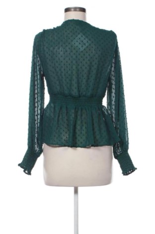 Damen Shirt Amisu, Größe M, Farbe Grün, Preis 12,99 €