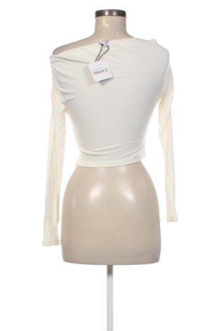 Дамска блуза Bershka, Размер S, Цвят Бял, Цена 10,22 €