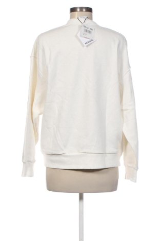 Дамска блуза Bershka, Размер S, Цвят Бял, Цена 24,54 €