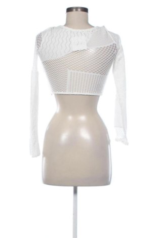 Дамска блуза Bershka, Размер XS, Цвят Бял, Цена 10,00 €