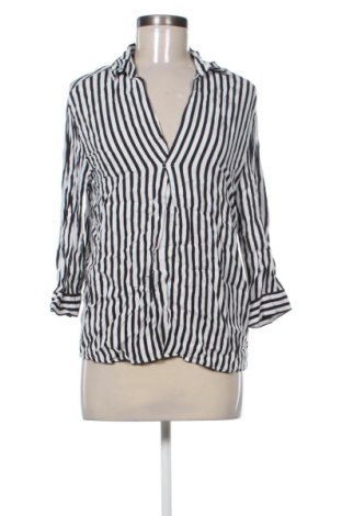 Дамска блуза Bershka, Размер M, Цвят Многоцветен, Цена 10,22 €