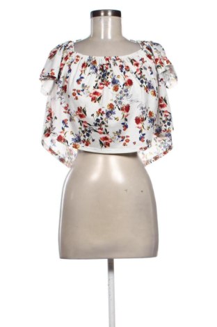 Дамска блуза Bershka, Размер XS, Цвят Многоцветен, Цена 10,22 €