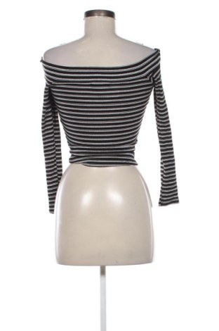Dámská halenka Bershka, Velikost XS, Barva Vícebarevné, Cena  283,00 Kč