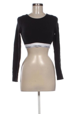 Дамска блуза Calvin Klein, Размер S, Цвят Черен, Цена 104,81 €