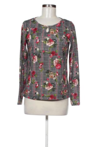 Damen Shirt Jean Pascale, Größe S, Farbe Mehrfarbig, Preis 10,00 €
