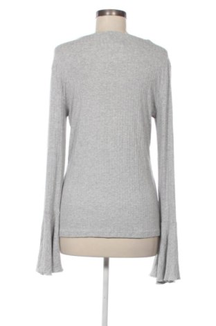 Damen Shirt One More Story, Größe M, Farbe Grau, Preis 51,99 €