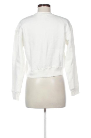 Дамска блуза Pull&Bear, Размер XS, Цвят Бял, Цена 11,24 €
