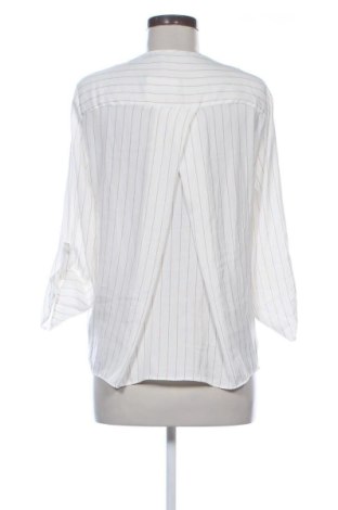 Damen Shirt Stradivarius, Größe L, Farbe Mehrfarbig, Preis 12,99 €