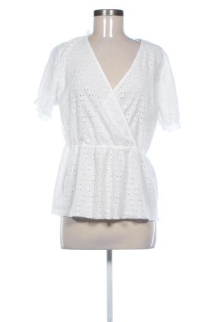 Damen Shirt Vero Moda, Größe L, Farbe Weiß, Preis 13,99 €