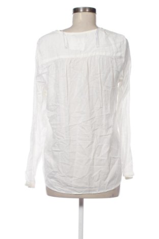 Damen Shirt Yessica, Größe M, Farbe Weiß, Preis 12,99 €