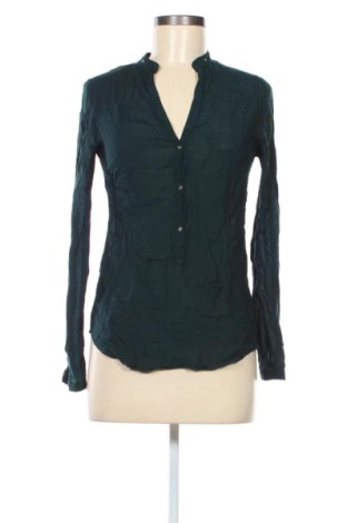 Damen Shirt Zara, Größe XS, Farbe Grün, Preis € 13,81